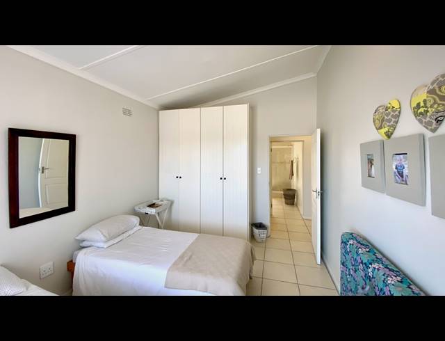 3 BEDROOM HOUSE FOR SALE IN DWARSKERSBOS